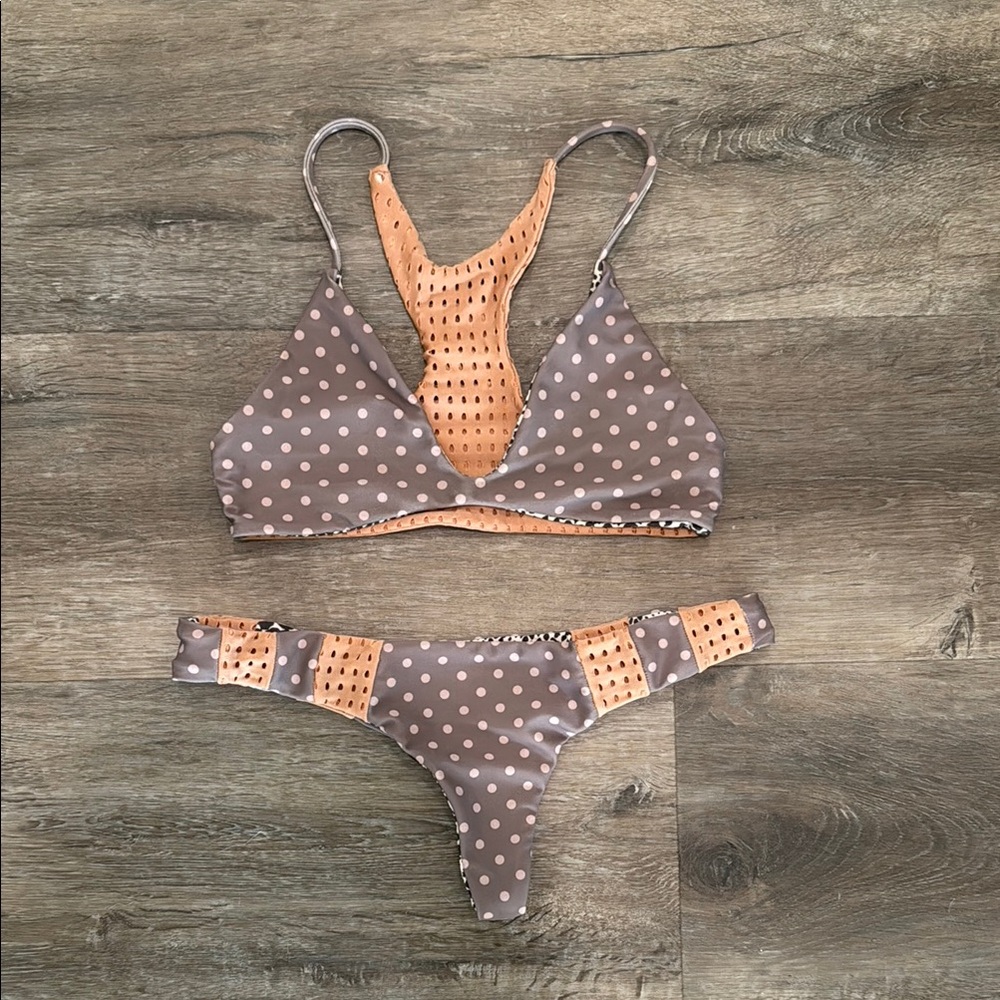 Acacia Swimwear Jaws top / North Shore Bottoms in Puka Puka
